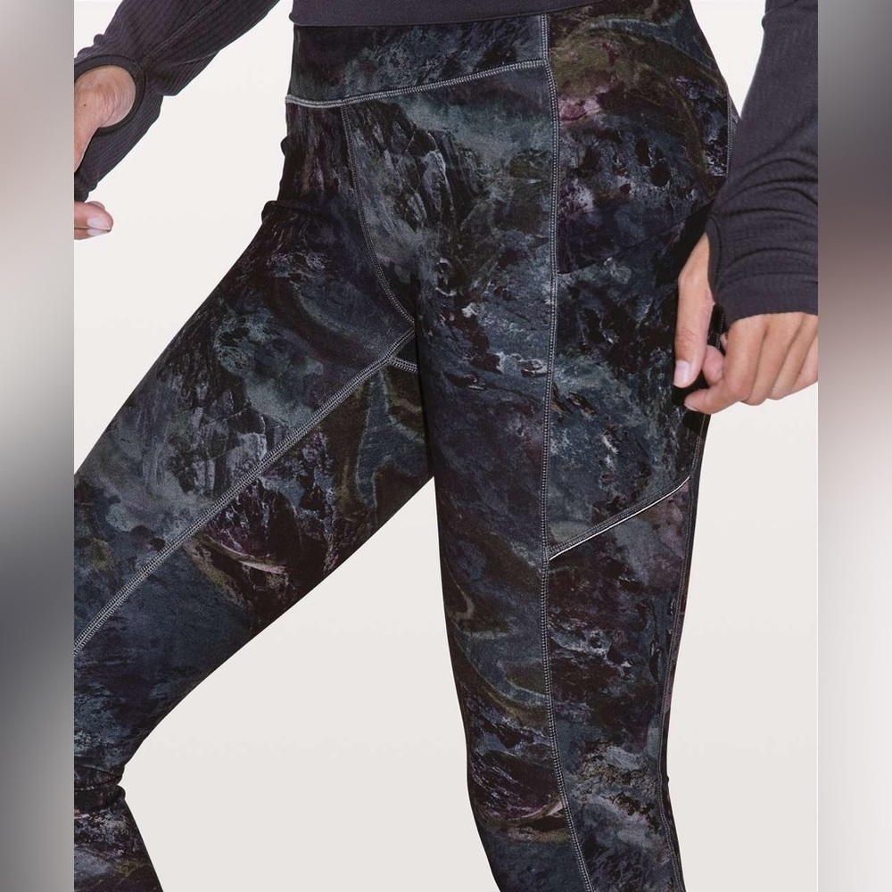 Lululemon Speed Up Tight *Full-On Luxtreme 28" Leggings Radiant Multi size 2 - Picture 3 of 9